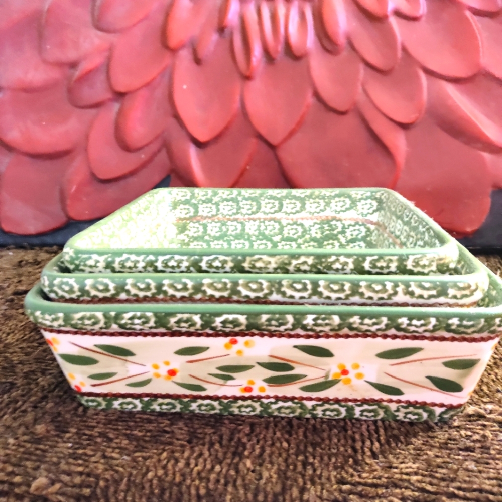 Temp-Tations Old World Nesting Bake wear